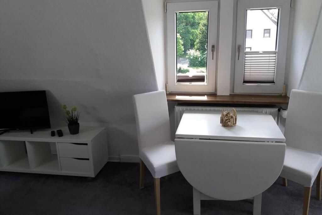 Helle 2-Zimmerwohnung Am Stadtrand Hildesheim Eksteriør bilde